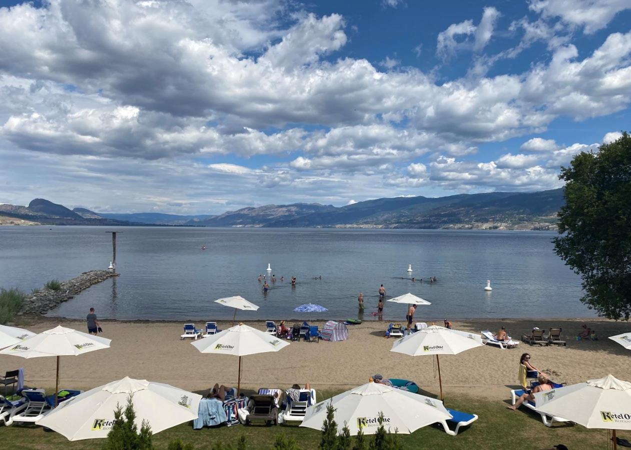 Penticton Lakeside Resort Esterno foto